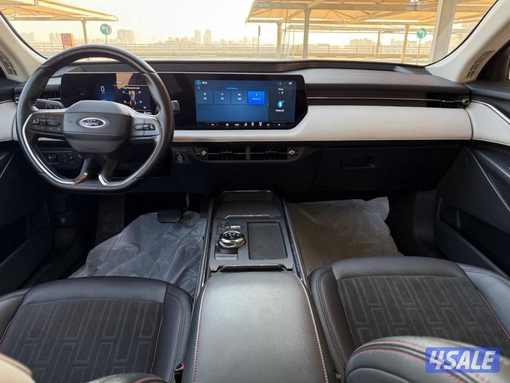 فورد تورس ترند3