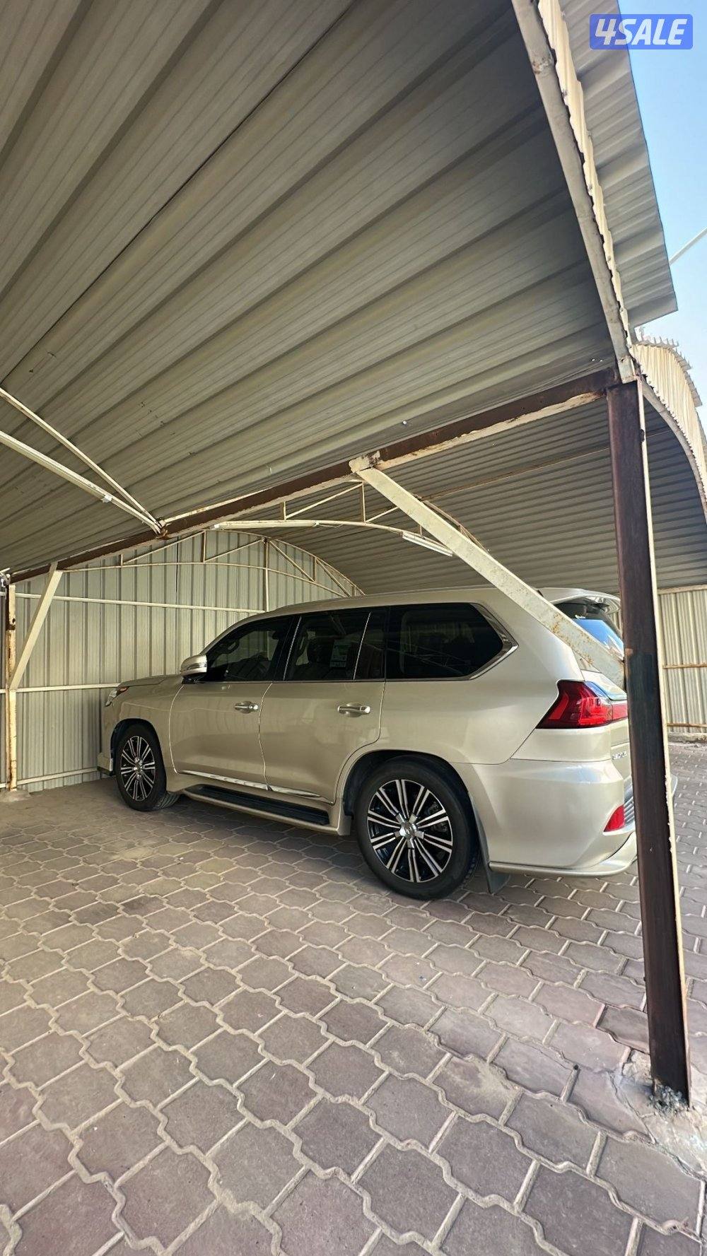 للبيع جيب لكزس  20164