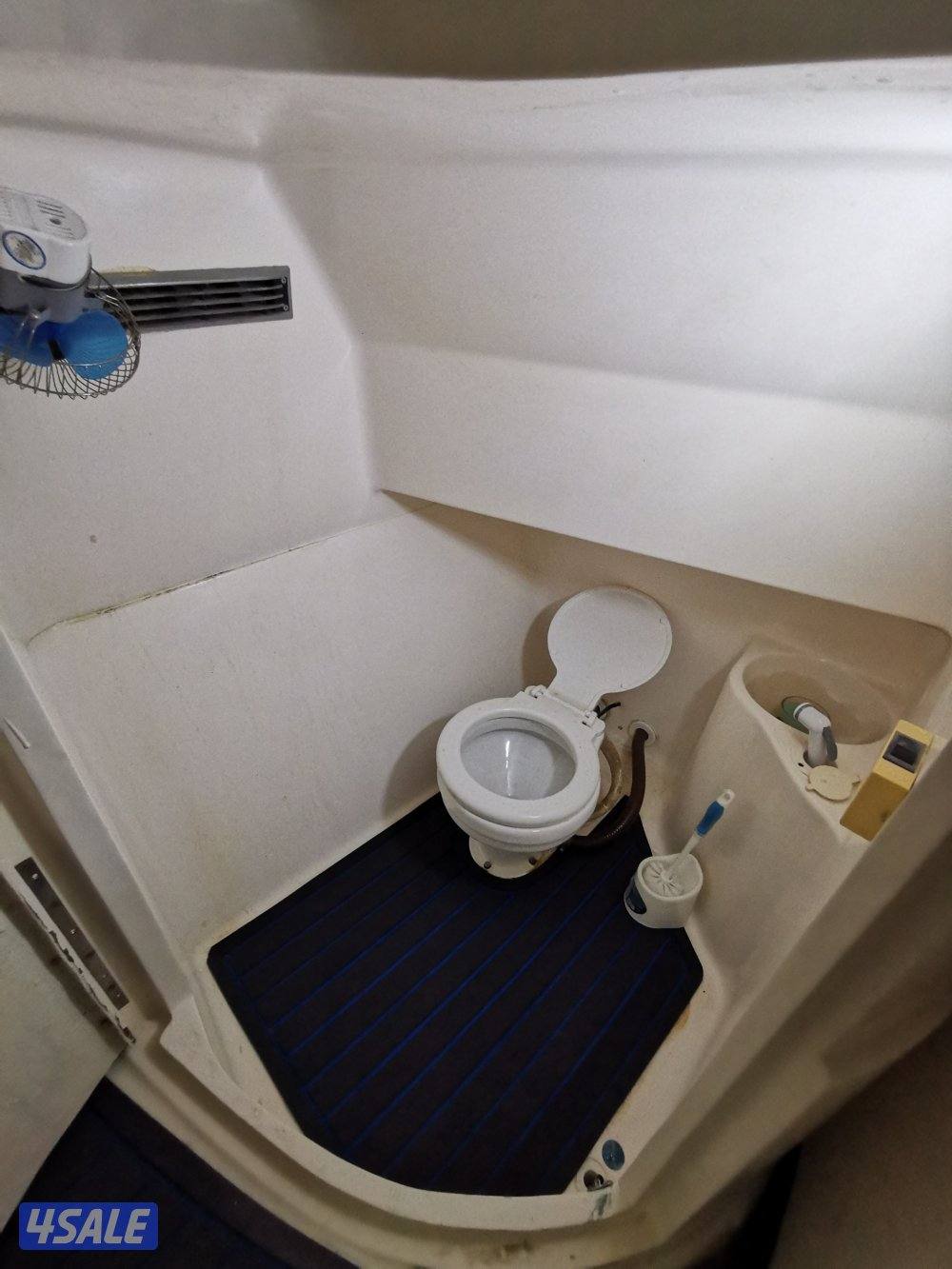 قارب ماجلان 36 قدم9