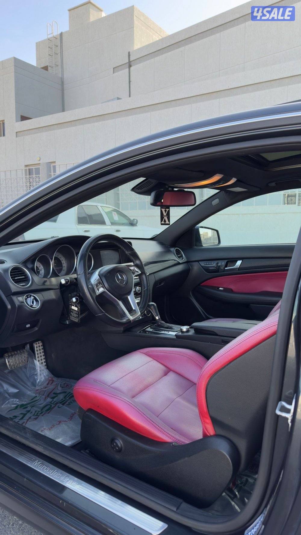 للبيع مرسيدس بينز C250 موديل 2013 كوبيه4