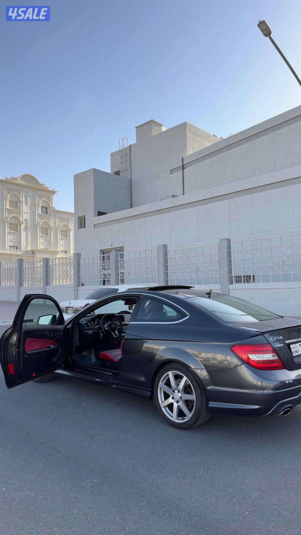 للبيع مرسيدس بينز C250 موديل 2013 كوبيه2