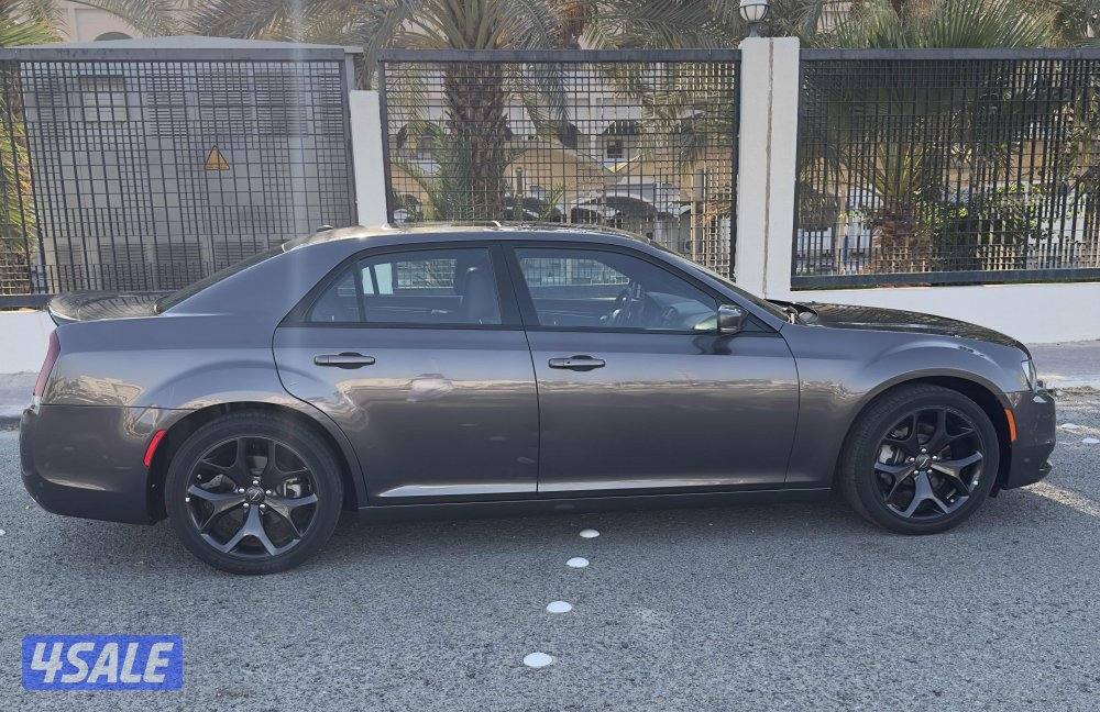 كرايزلر C300 S4