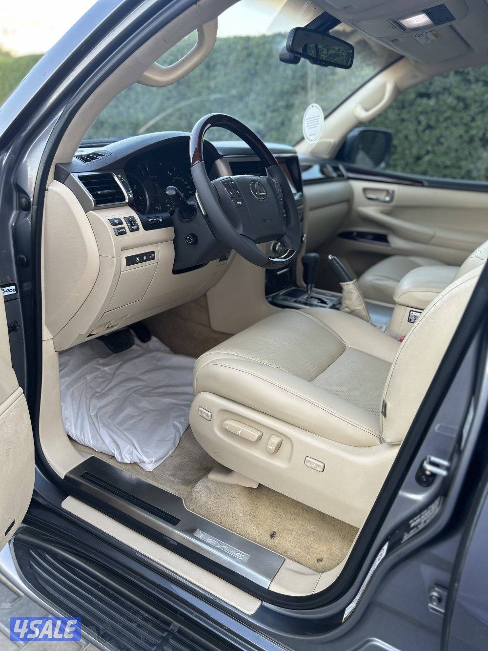 لكزس الساير الدرجة الاولى ماشي 260 صبغ الوكالة7