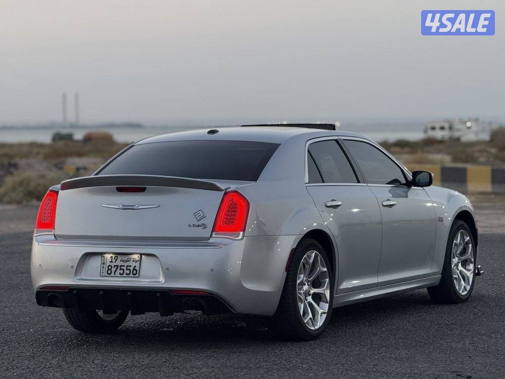 كرايزلر هيمي 5.7L V8موديل 2021 ماشي 60 الف7