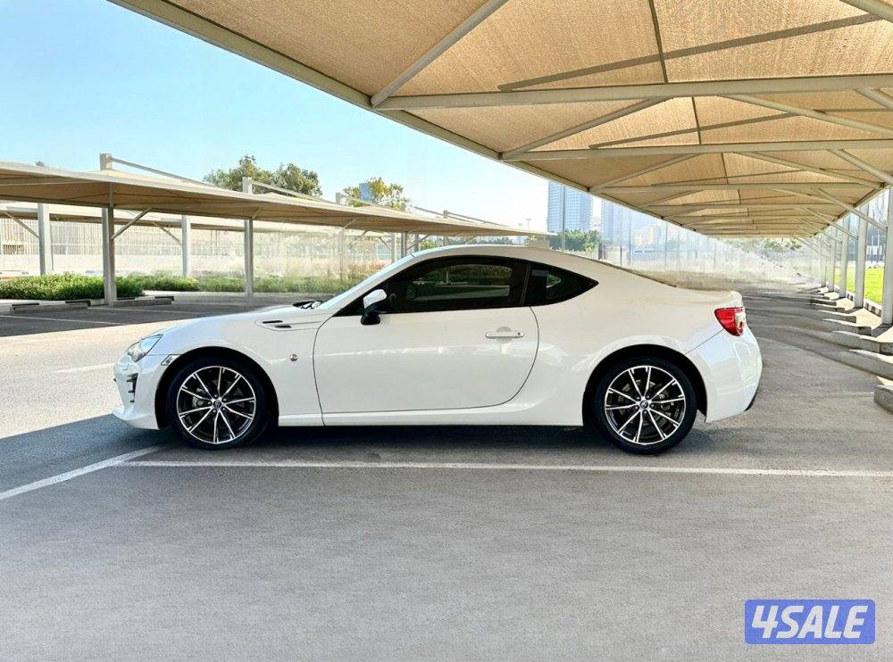 تويوتا GT86 - الموديل:2019 - العداد:1813