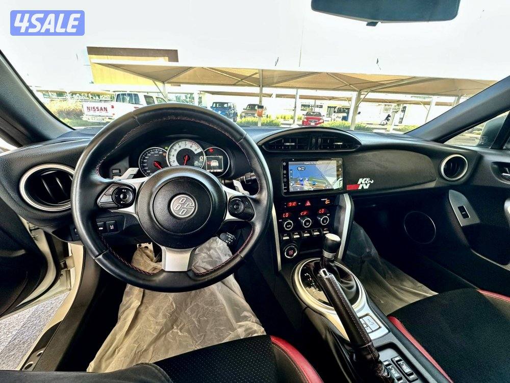 تويوتا GT86 - الموديل:2019 - العداد:18112