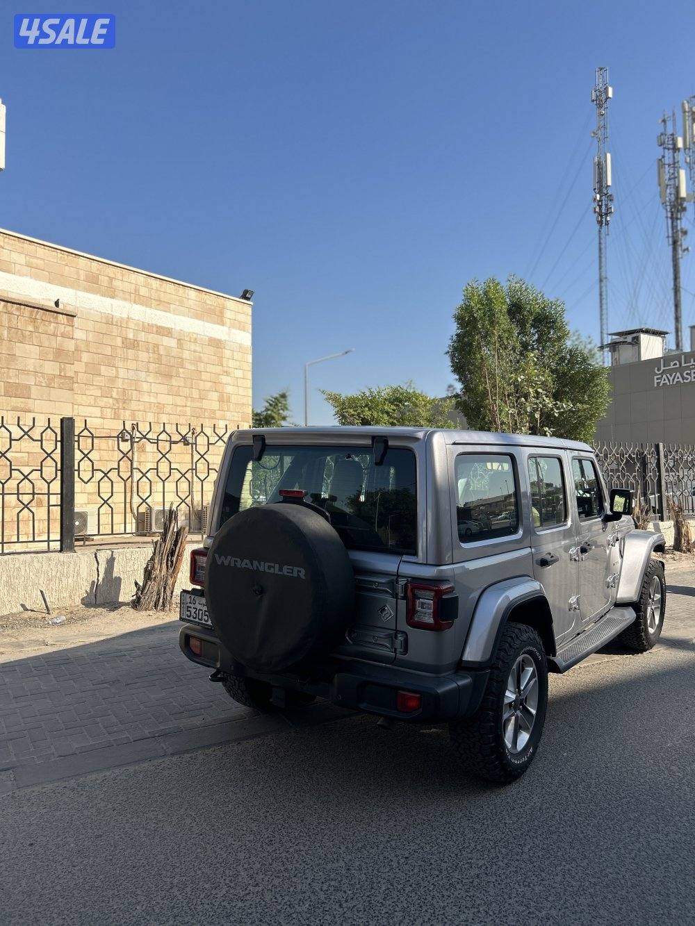 للبيع جيب رانجلر بحاله وكالة10