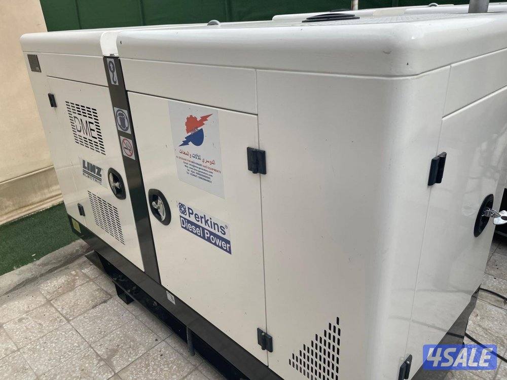 للبيع مكينة ديزل بيركنز انجليزي حجم 20 ألف0