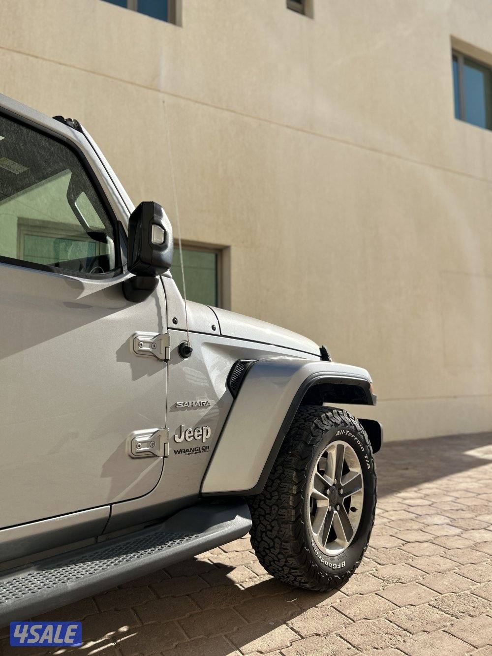 للبيع جيب رانجلر بحاله وكالة3