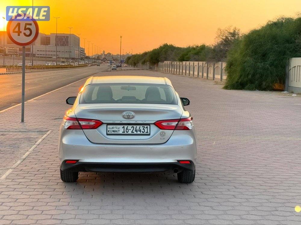 🔥كامري 2019 حاله ممتازه 🔥4