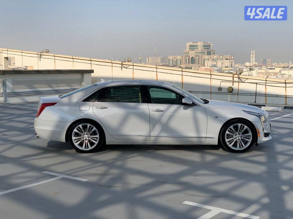 للبيع كاديلاك CT65