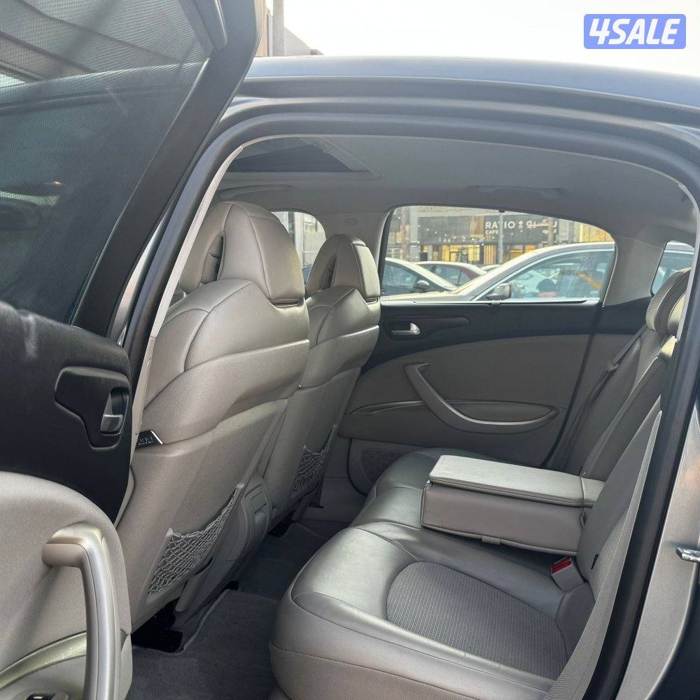 للبيع ستروين موديل 20113