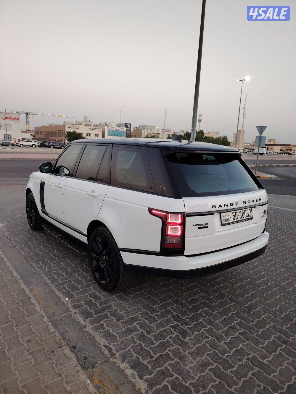 رنج فوج ٨سلندر ٢٠١٧ ماشي٣٥ الف بحالة نادرا2