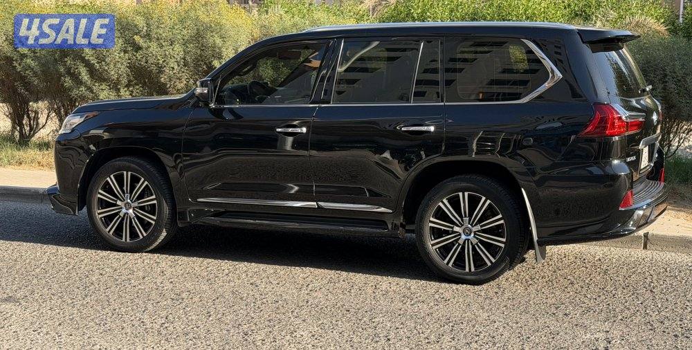 لكزس LX570 S موديل 2020 ماشي 90 الساير1