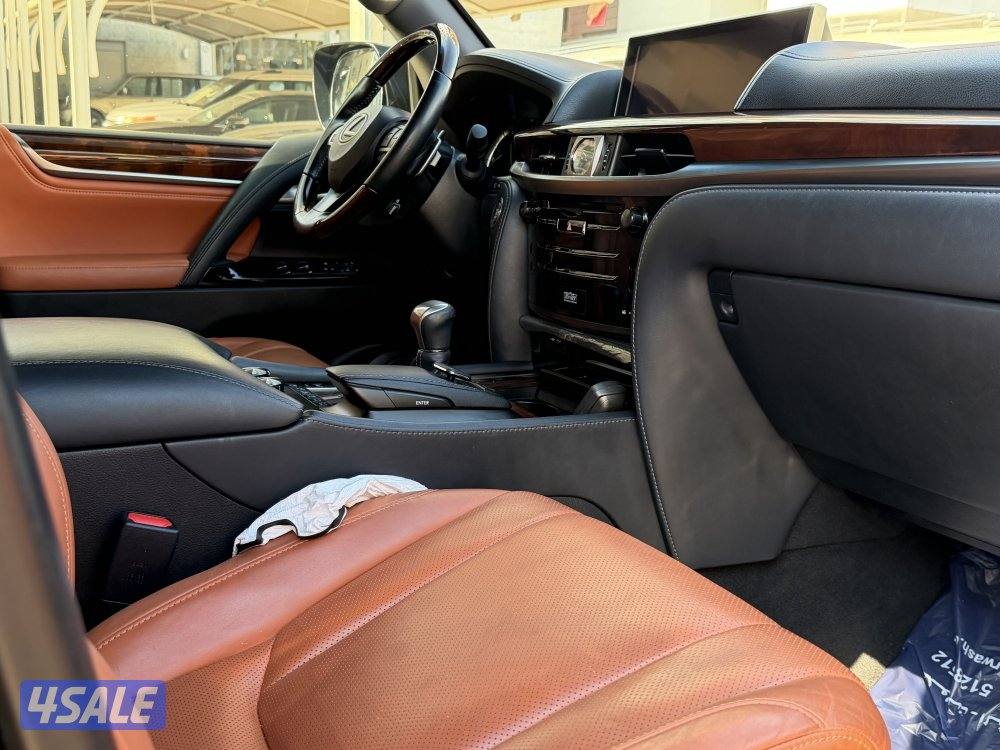 لكزس LX570 S موديل 2020 ماشي 90 الساير4