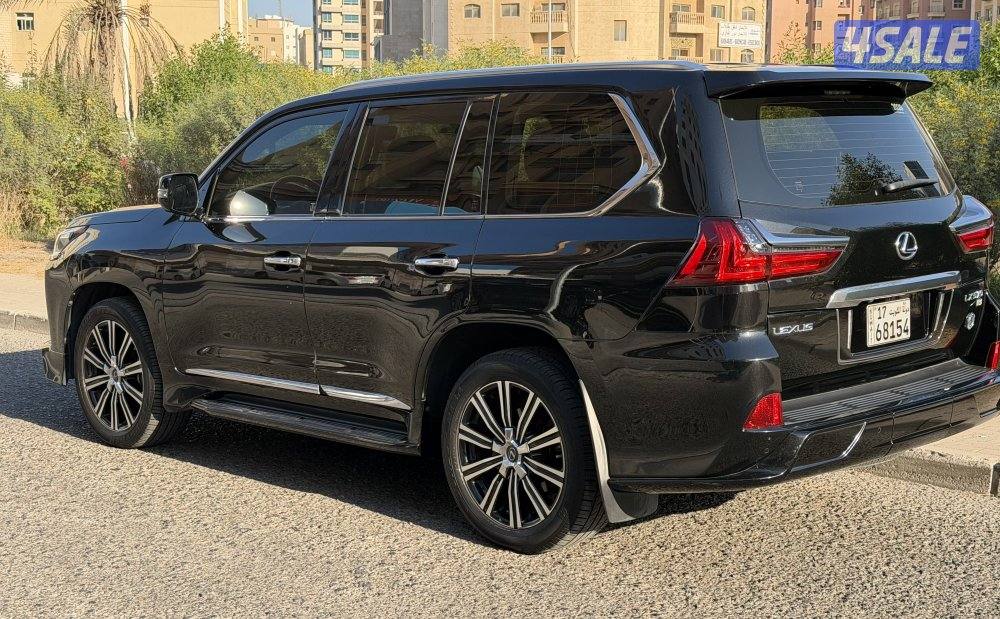 لكزس LX570 S موديل 2020 ماشي 90 الساير5
