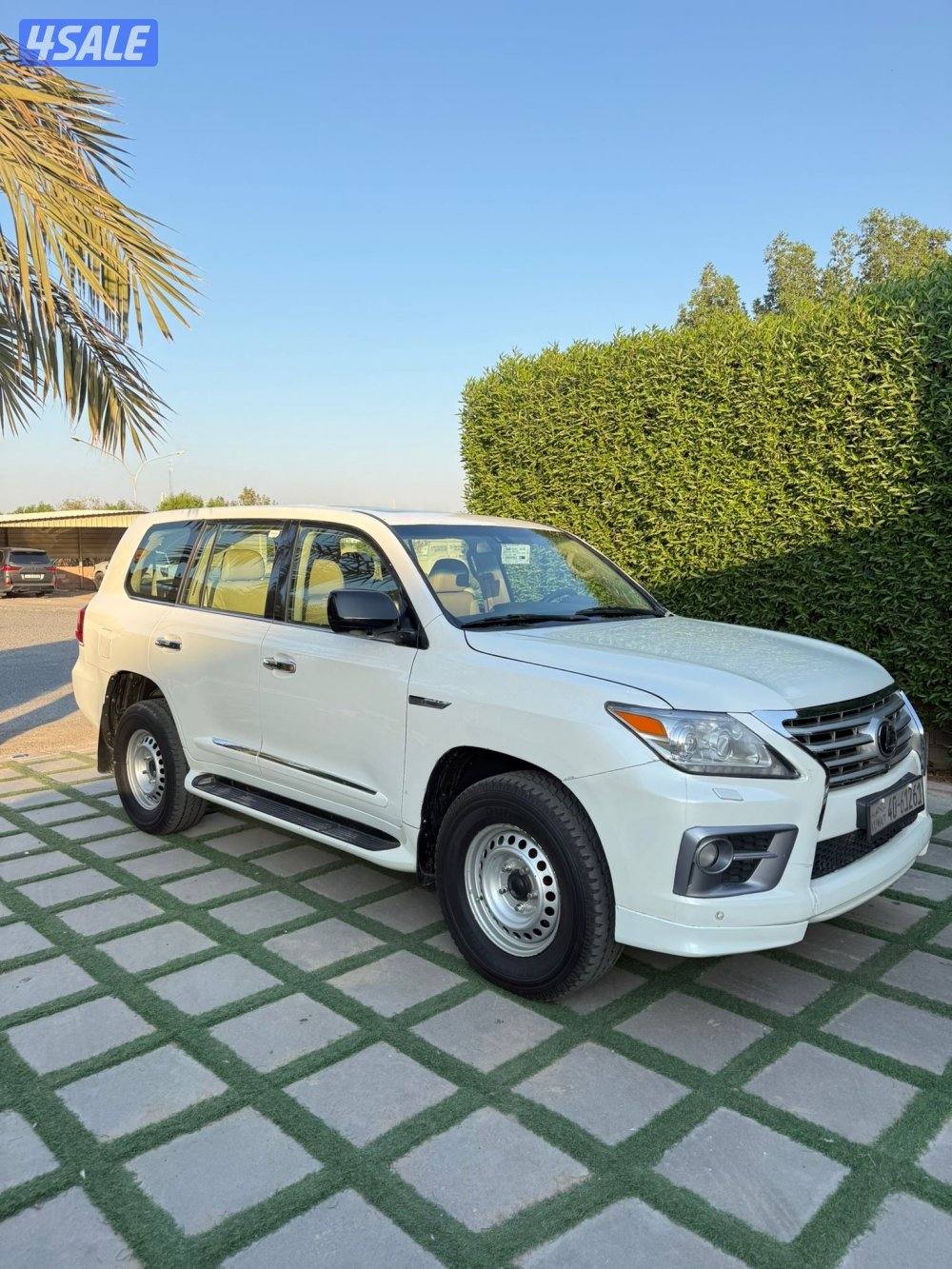 جيب لكزس LX 5700