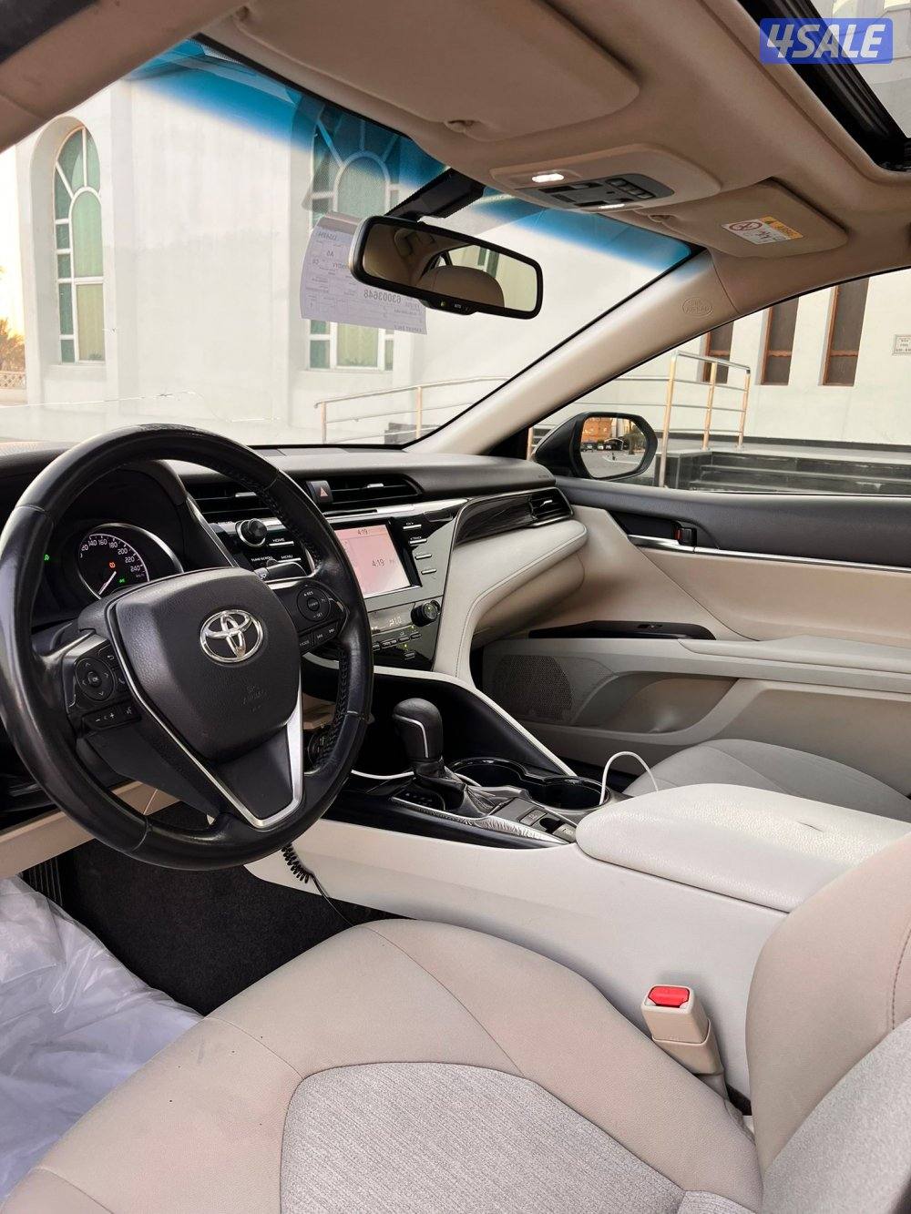 تويوتا الساير كامري - الفل فتحه GLE موديل 20194