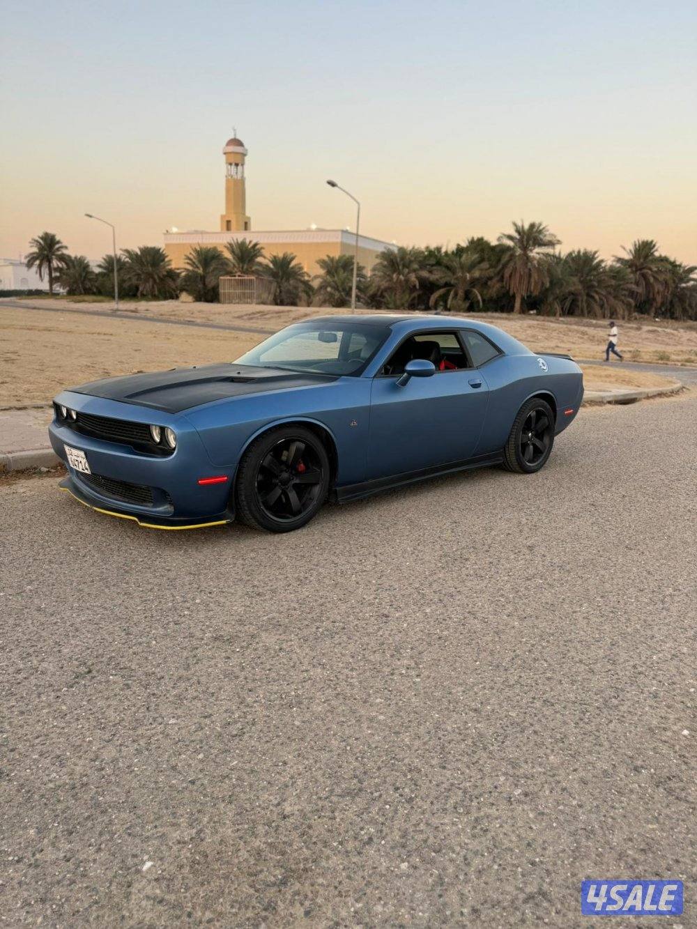 بيعة سريعة تشالنجر اس ار تي ٨ موديل ٢٠١٢2