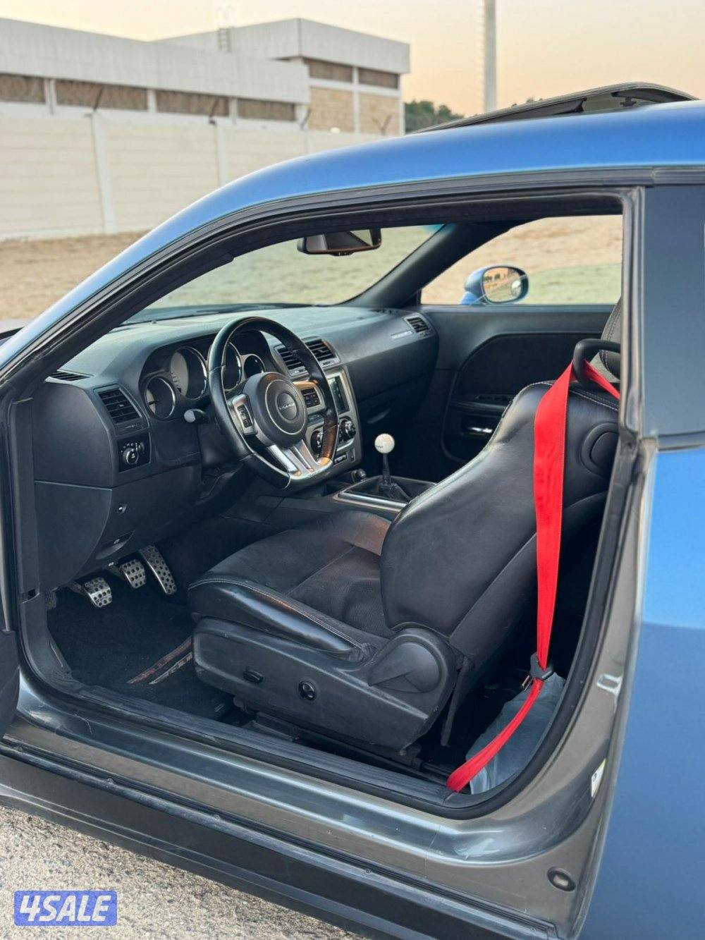 بيعة سريعة تشالنجر اس ار تي ٨ موديل ٢٠١٢3