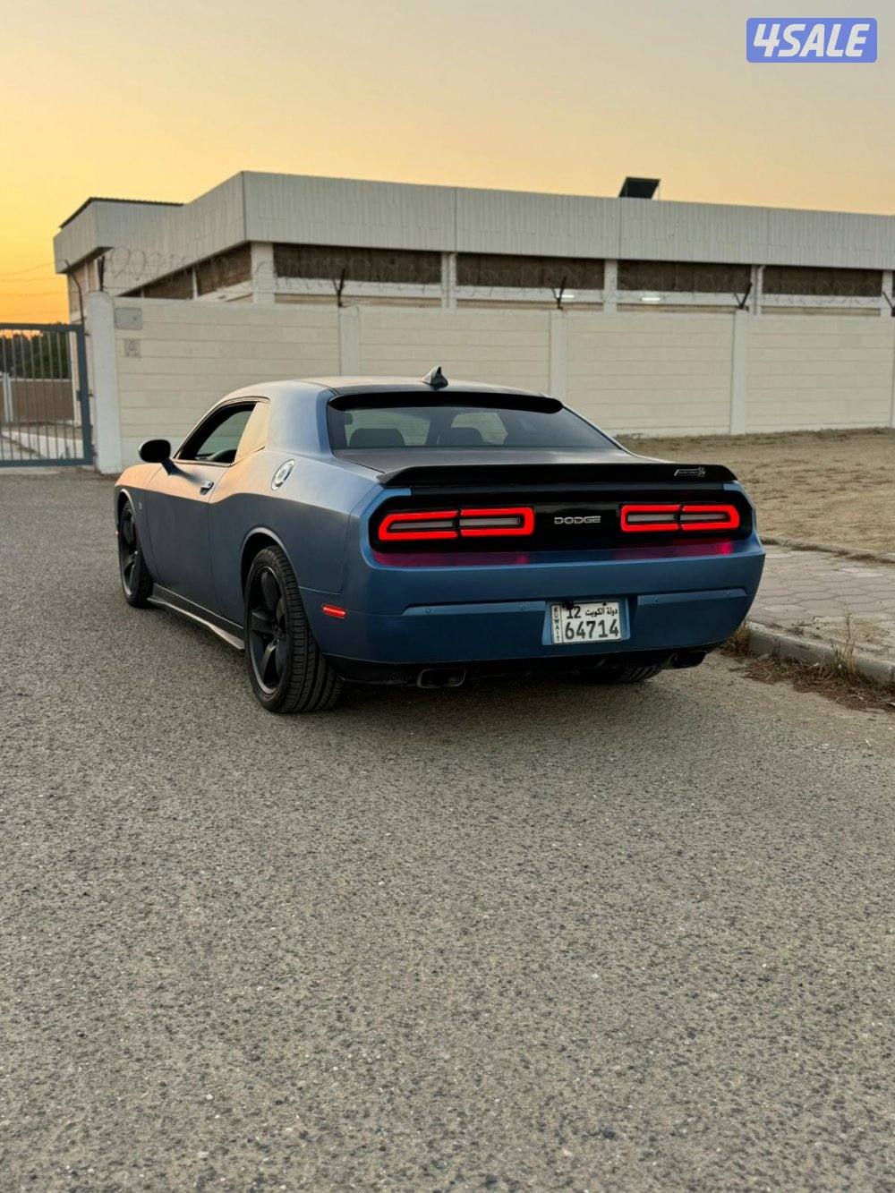 بيعة سريعة تشالنجر اس ار تي ٨ موديل ٢٠١٢5