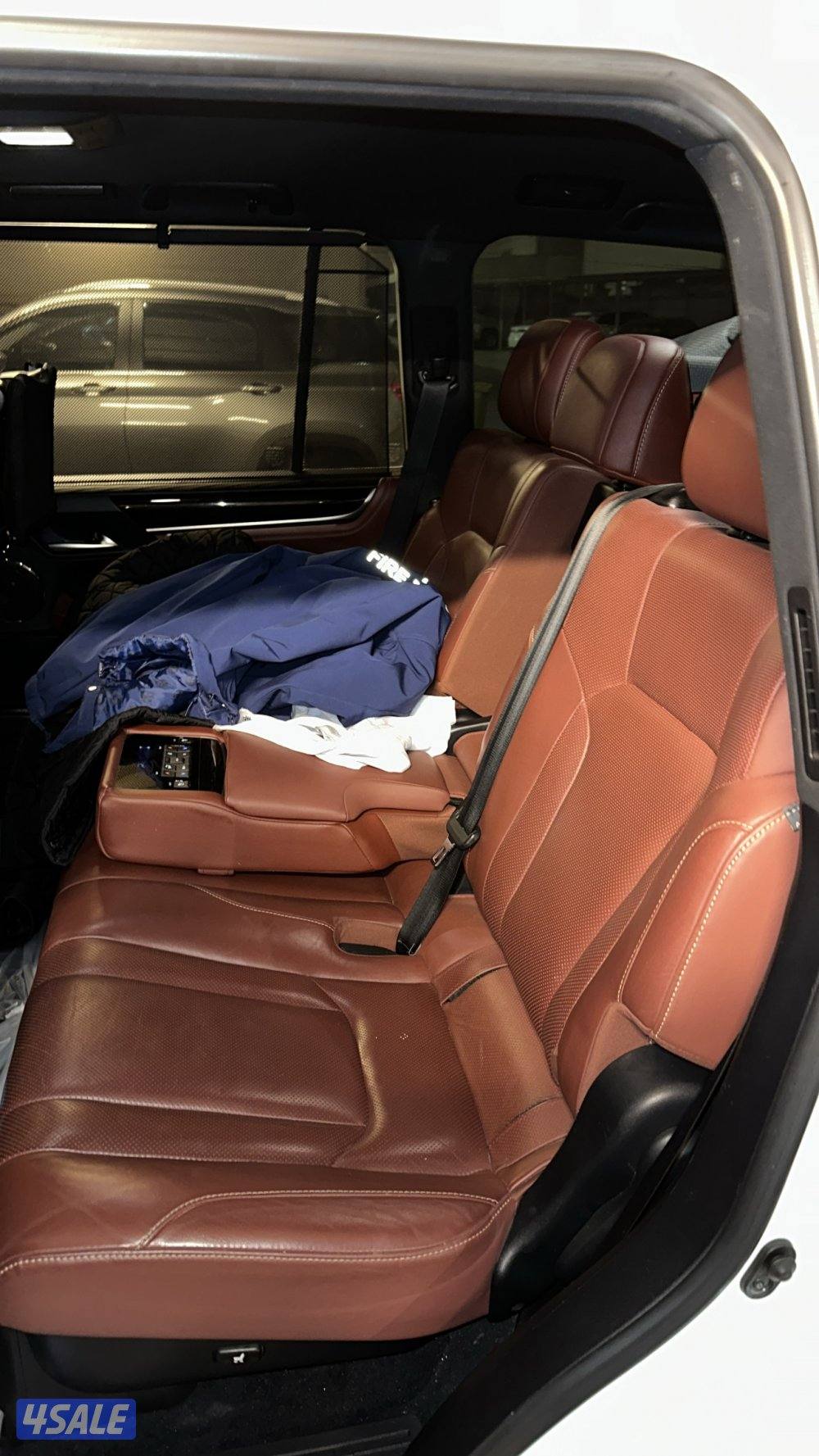 لكسز ٢٠١٧ ممشى ١٥٠ الف8