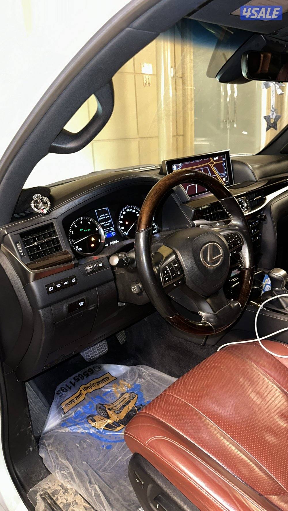 لكسز ٢٠١٧ ممشى ١٥٠ الف11