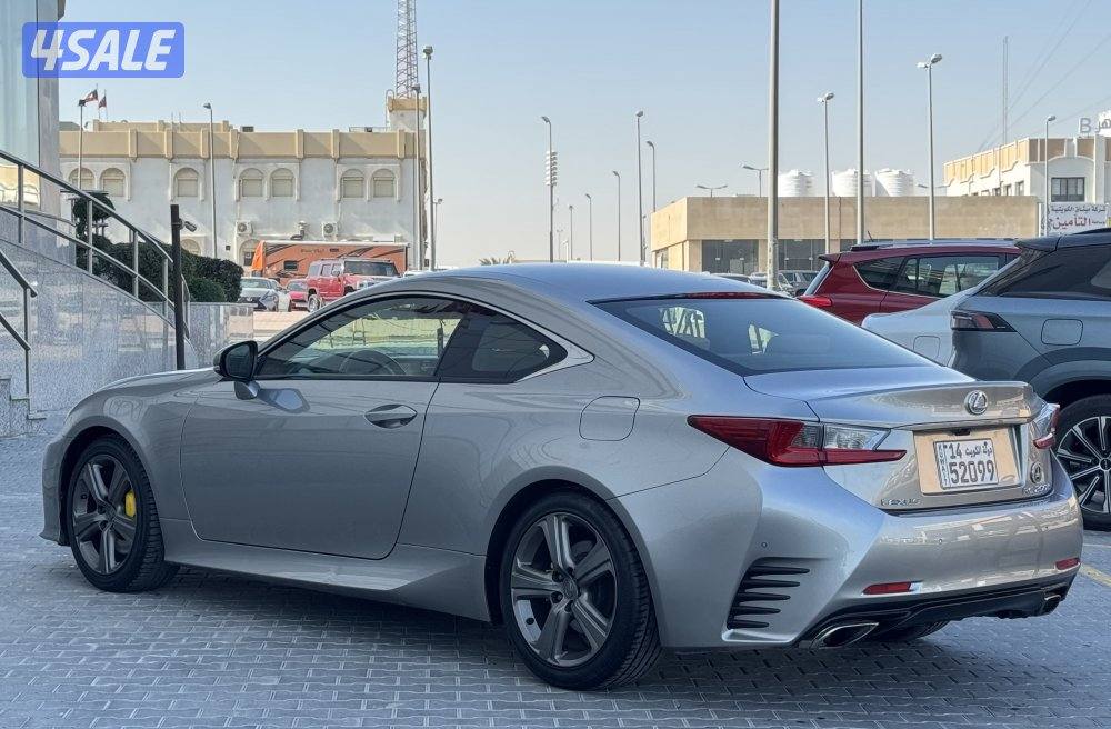 للبيع لكزس RC200 موديل 2016 الساير1