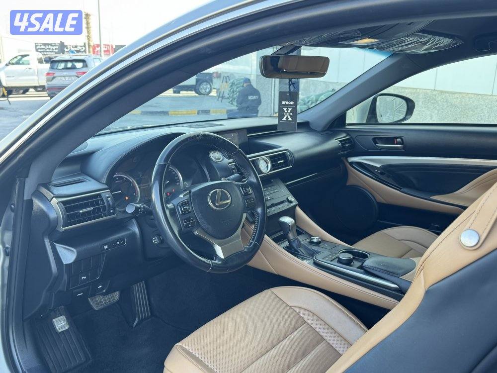 للبيع لكزس RC200 موديل 2016 الساير6