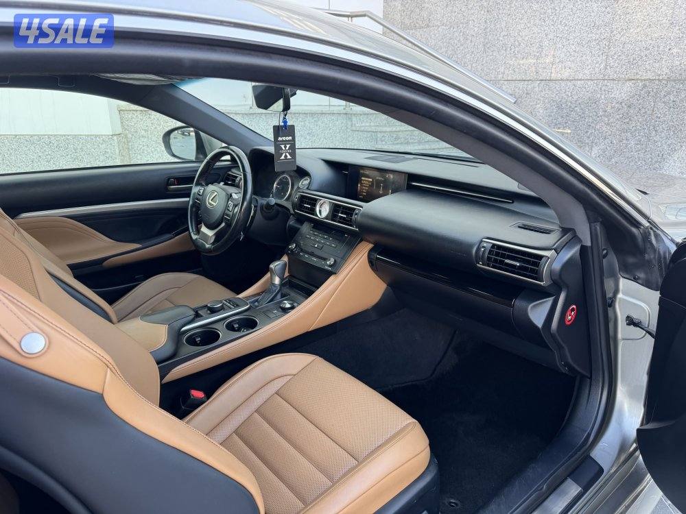 للبيع لكزس RC200 موديل 2016 الساير11