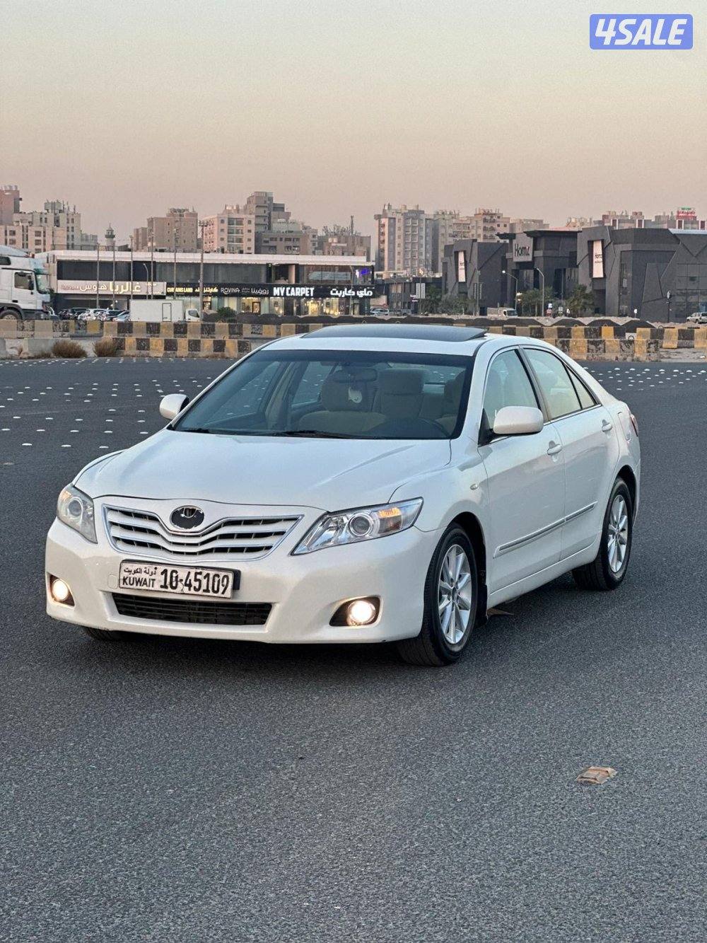 كامري موديل 2011 بحالة الوكالة عداد 2291