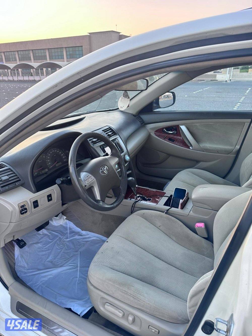 كامري موديل 2011 بحالة الوكالة عداد 2294