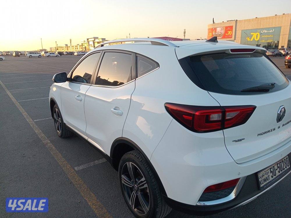 للبيع  ام جي zs  2019 نظيفه جدا بحاله نادره شرط الفحص قير مكينه شاصي4