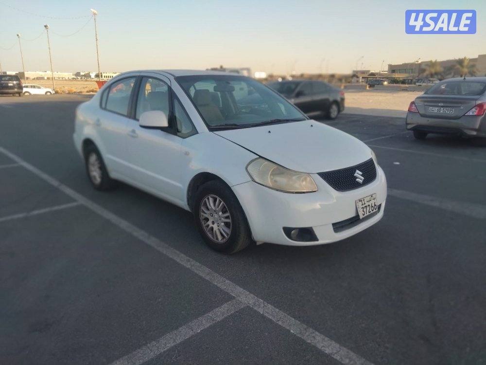 للبيع سوزوكي 2014 SX42
