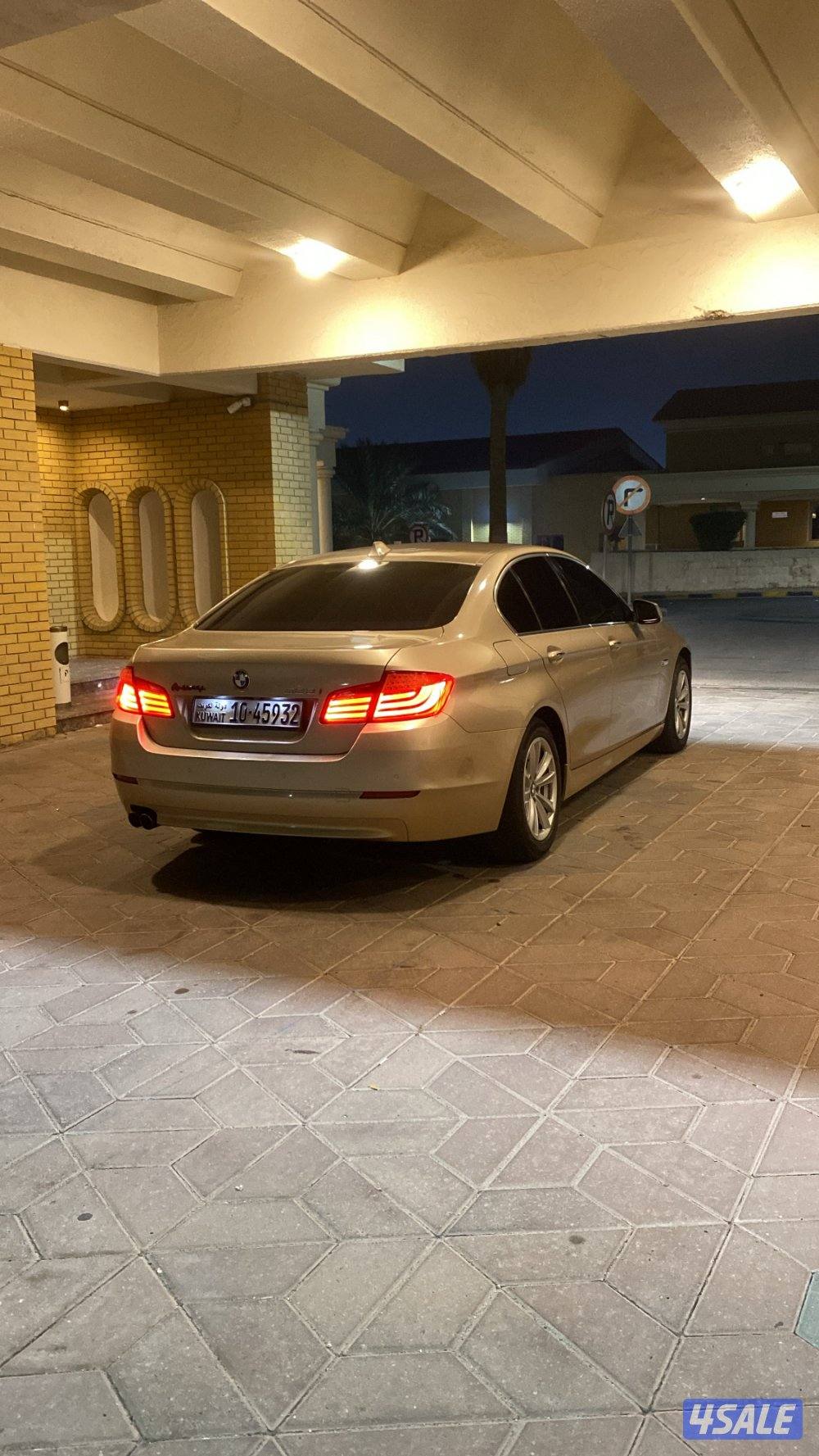 للبيع بي ام حجم٥٢٣ ٦ سلندر موديل٢٠١١1