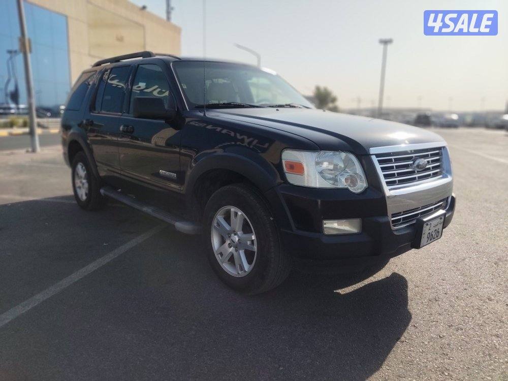 فورد اكسبلورر 2007 اسود عداد ٣١١ الف بحاله ممتازة1
