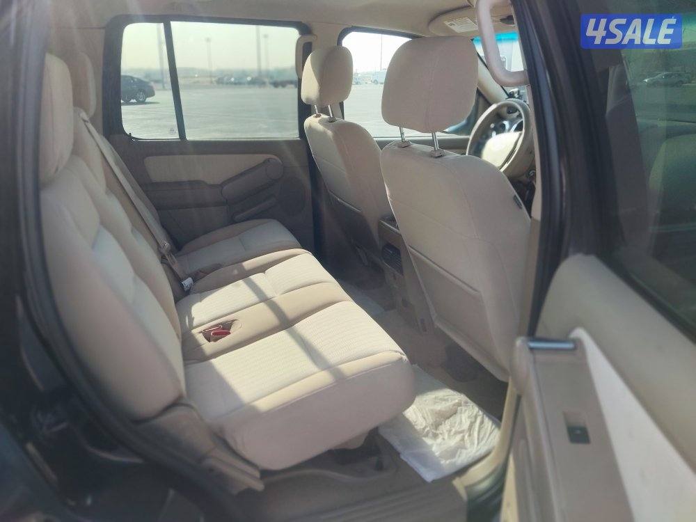 فورد اكسبلورر 2007 اسود عداد ٣١١ الف بحاله ممتازة5