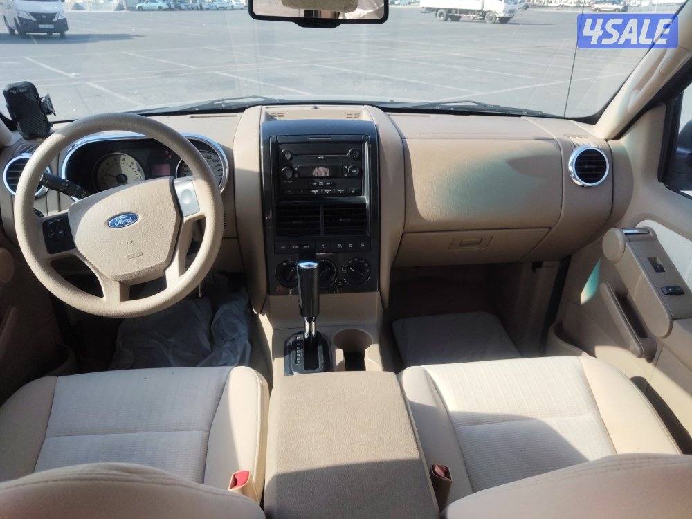 فورد اكسبلورر 2007 اسود عداد ٣١١ الف بحاله ممتازة7