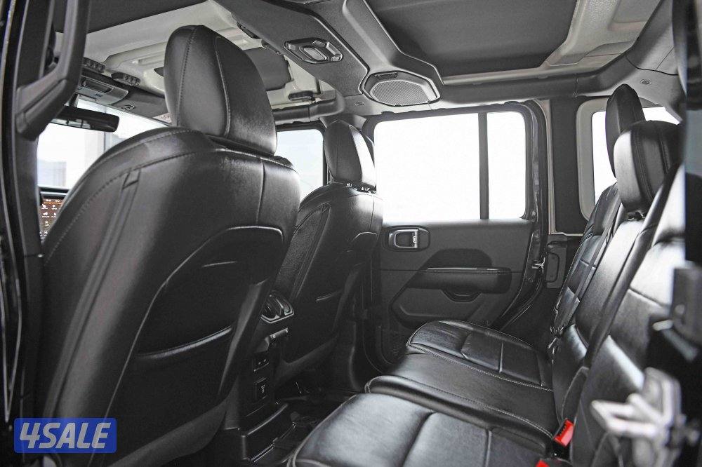 جيب رانجلر4