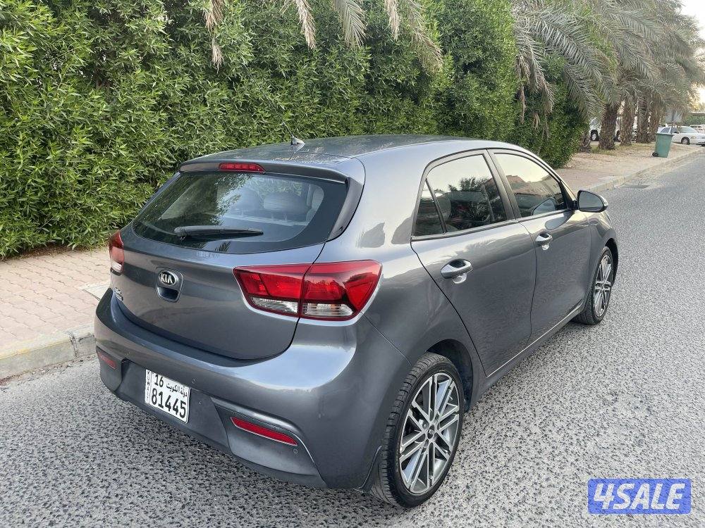 للبيع كيا ريو موديل 2018 بحاله الوكاله شرط الفحص5