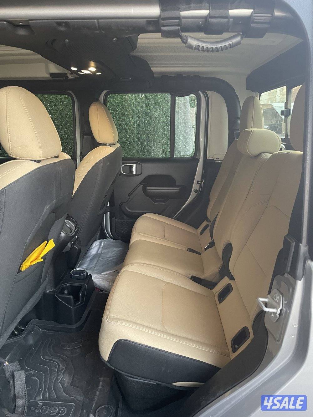 جيب  جلاديتور مويل ٢٠٢٠ ماشي ١٠٣ ألف سيرفس منتظم بالوكالة ٢٠٢٥/١١/٢٣5