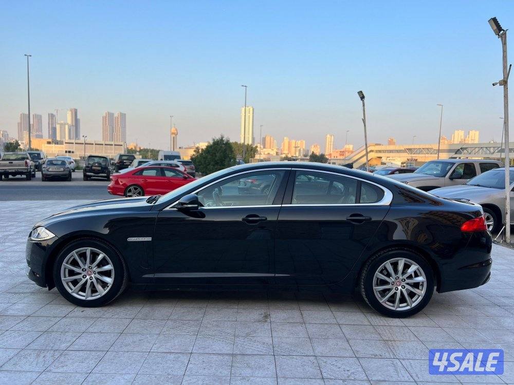 جاكور 2015 XF ماشي 79 الف بحالة الوكاله كامل المواصفات شرط الفحص3