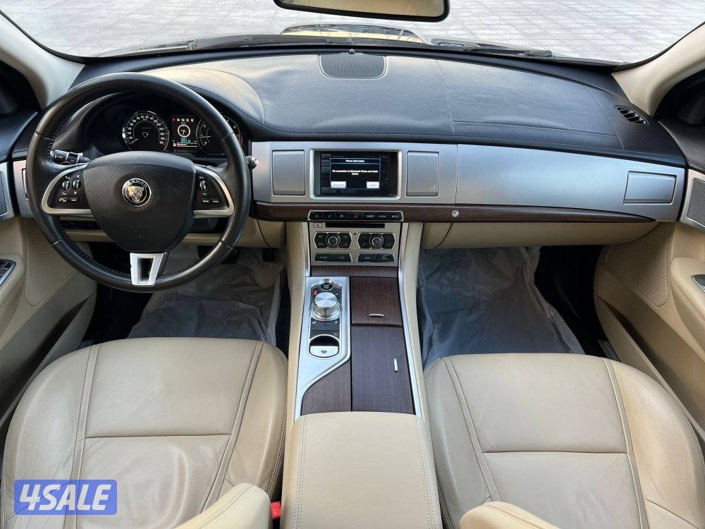 جاكور 2015 XF ماشي 79 الف بحالة الوكاله كامل المواصفات شرط الفحص9