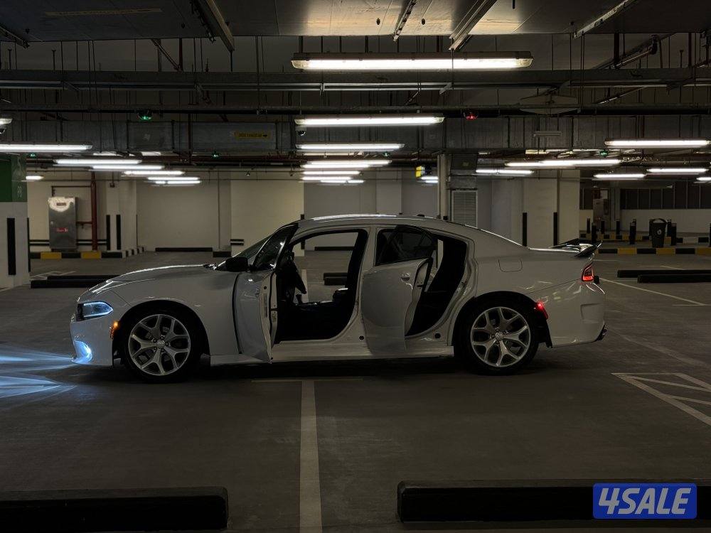 للبيع دوج شارجر مديل 2015 محول هلكات شرط الفحص قير مكينة شاصي 6 سلندر3