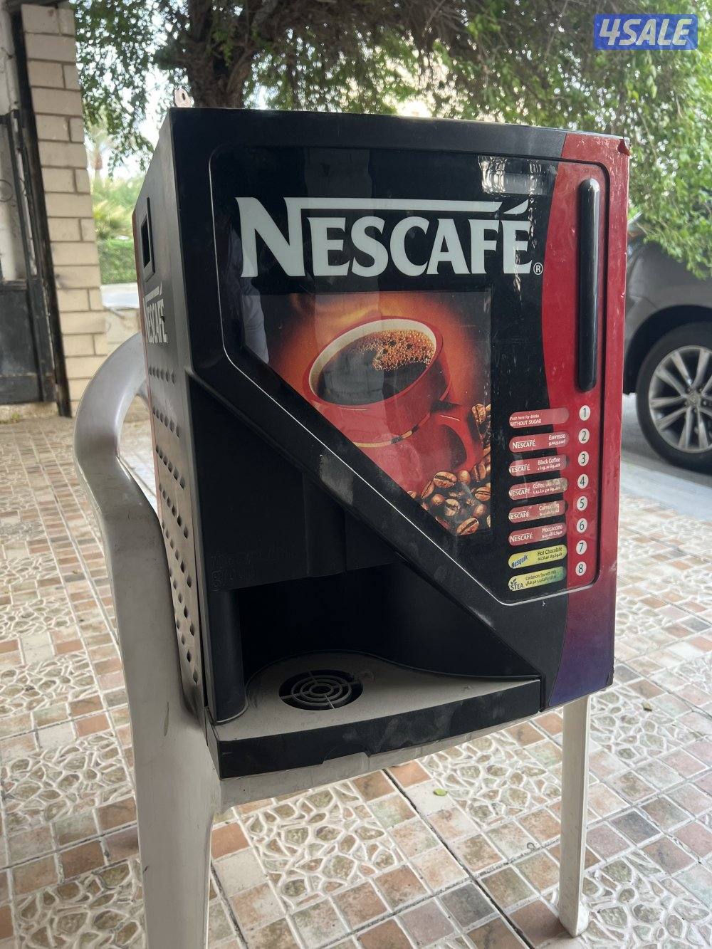 للبيع مكينة قهوه عدد ٨ نكهات السعر ٣٥1