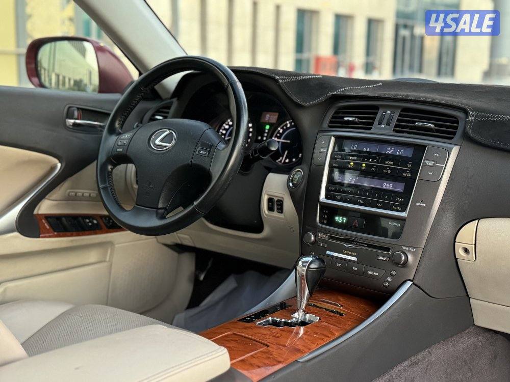 لكزس IS300 موديل 2009 وارد الوكاله بحاله ممتازه12