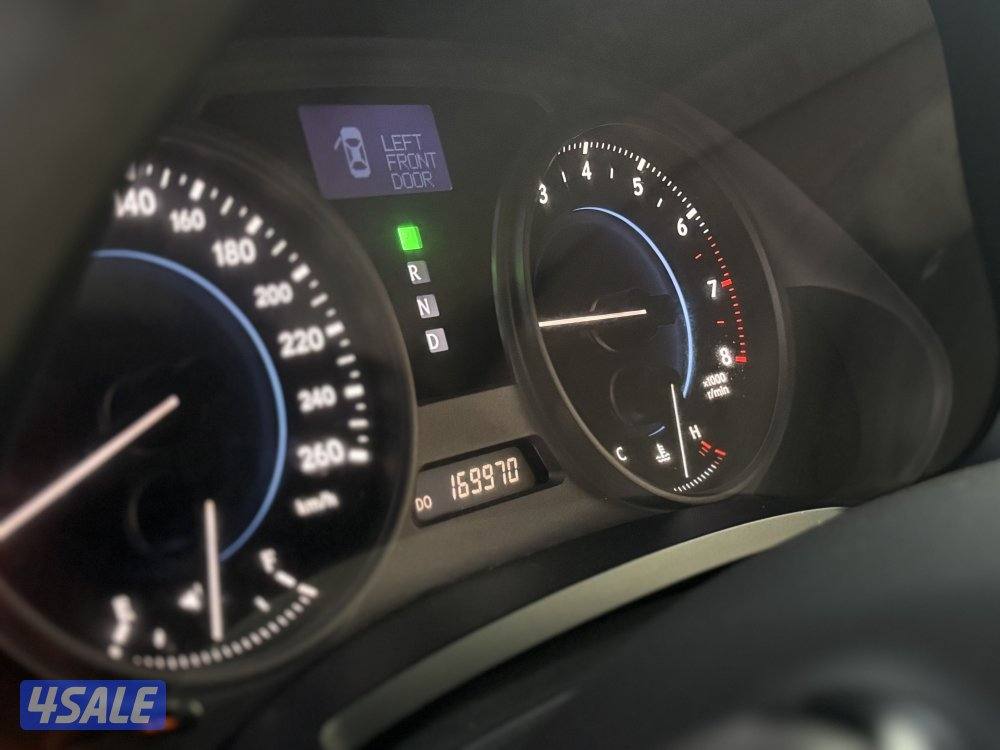 لكزس IS300 موديل 2009 وارد الوكاله بحاله ممتازه14