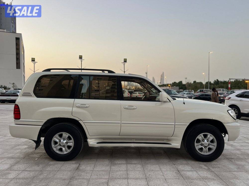 لكزس 2002 LX بحاله ممتازه صبغ الوكاله كامل المواصفات شرط الفحص4