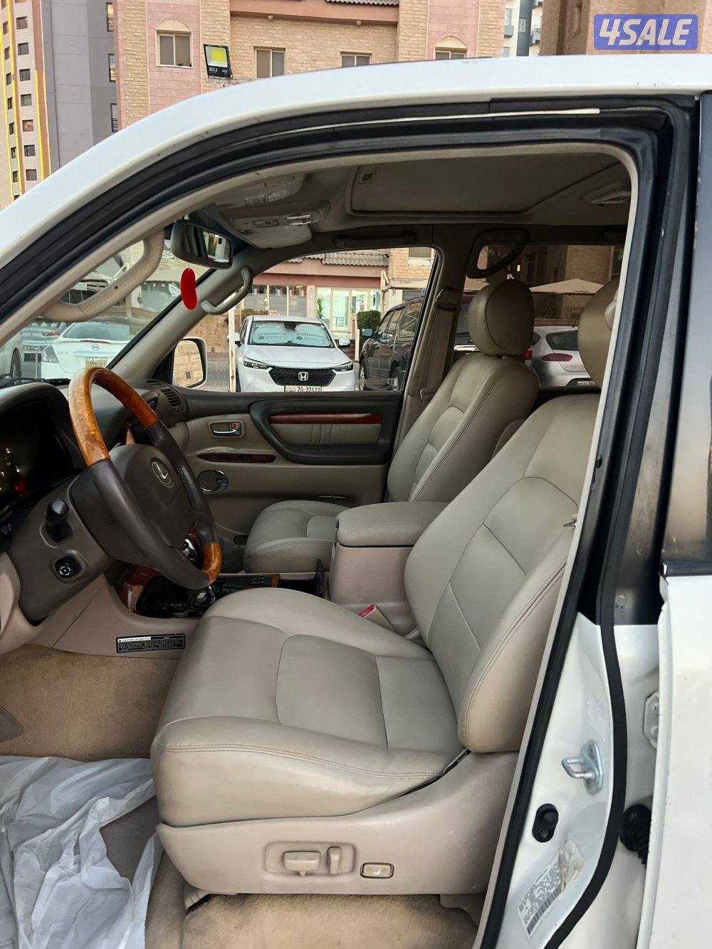 لكزس 2002 LX بحاله ممتازه صبغ الوكاله كامل المواصفات شرط الفحص12