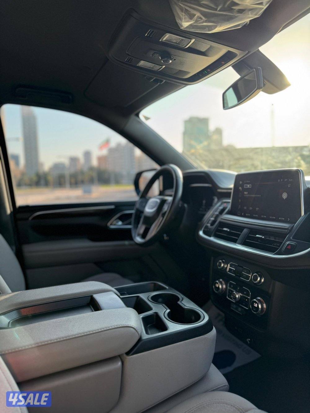 للبيع يوكن SLE 
موديل 2023 
عداد 55 الف 
وارد الوكاله 
سيرفس منتظم9